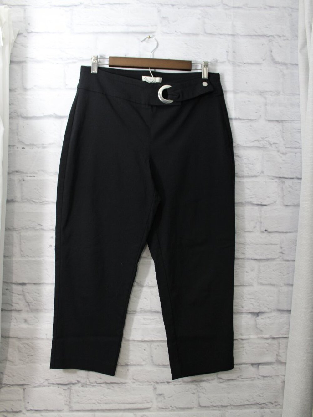 Cato Contemporary Size 10 Black Mid Rise Cropped Pants Casual Spring Belted